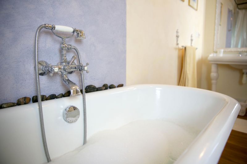Cost of Bathtub Refinishing in Cedar Hill, TX